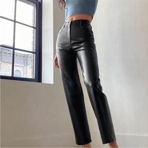 NWT Aritzia Wilfred Sz 00 The Melina Pant Black Minimalist Goth Matrix Biker